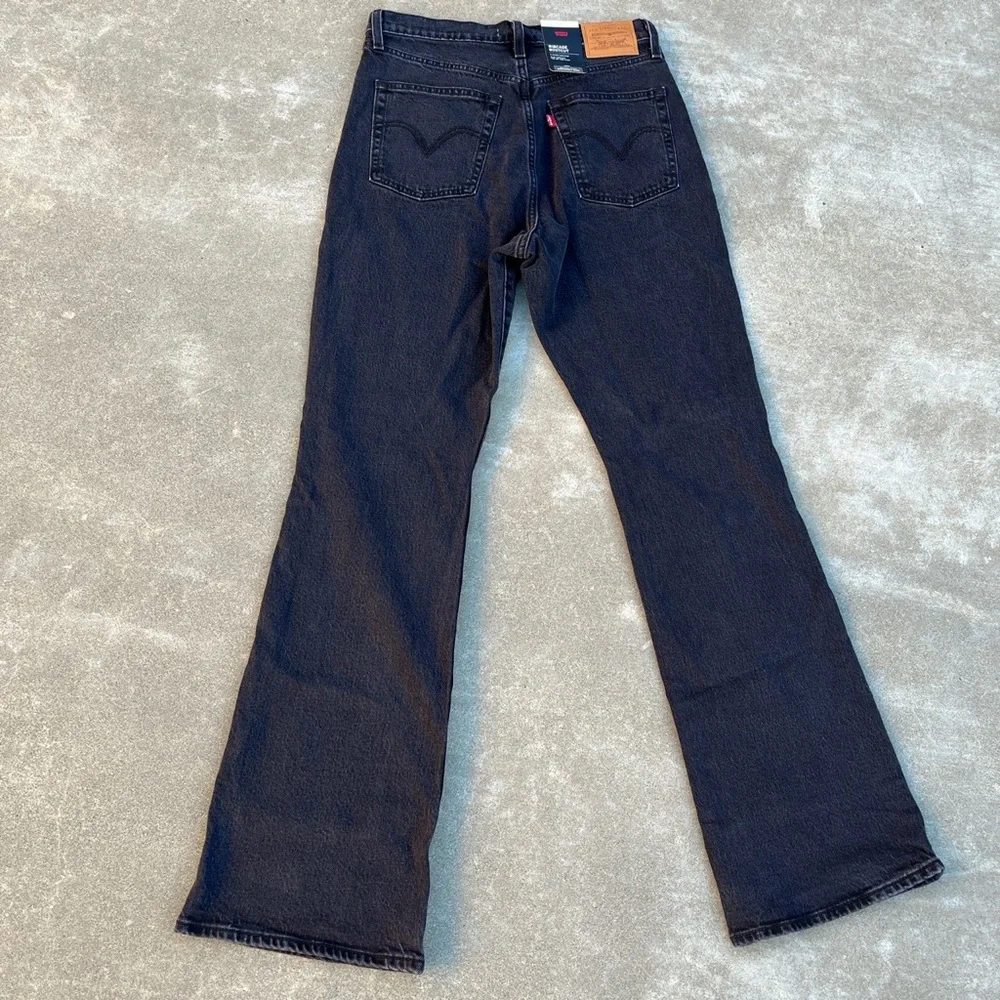 NWT Levi’s Premium Ribcage Bootcut Jeans in Black Lake - Picture 3 of 4